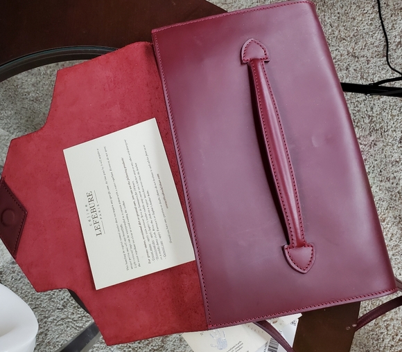 Celine Lefebure

Victoria Leather Crossbody bag - Picture 10 of 13